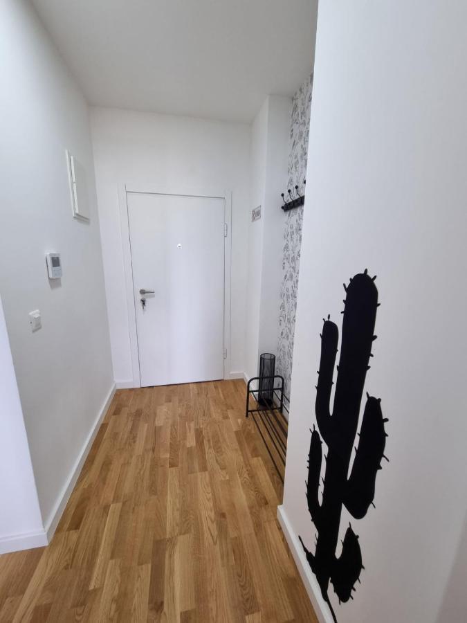 Appartamento Apartman Javi Bar Esterno foto