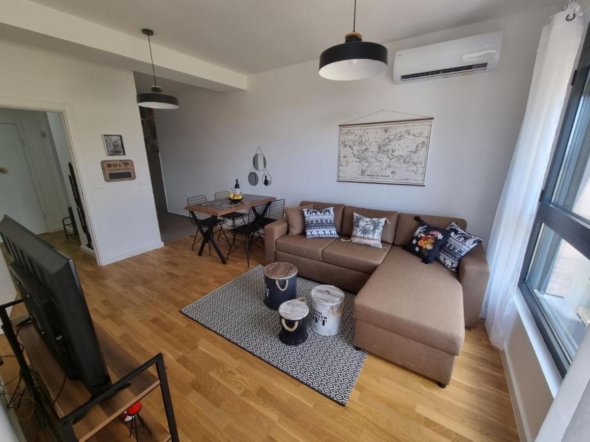 Appartamento Apartman Javi Bar Esterno foto