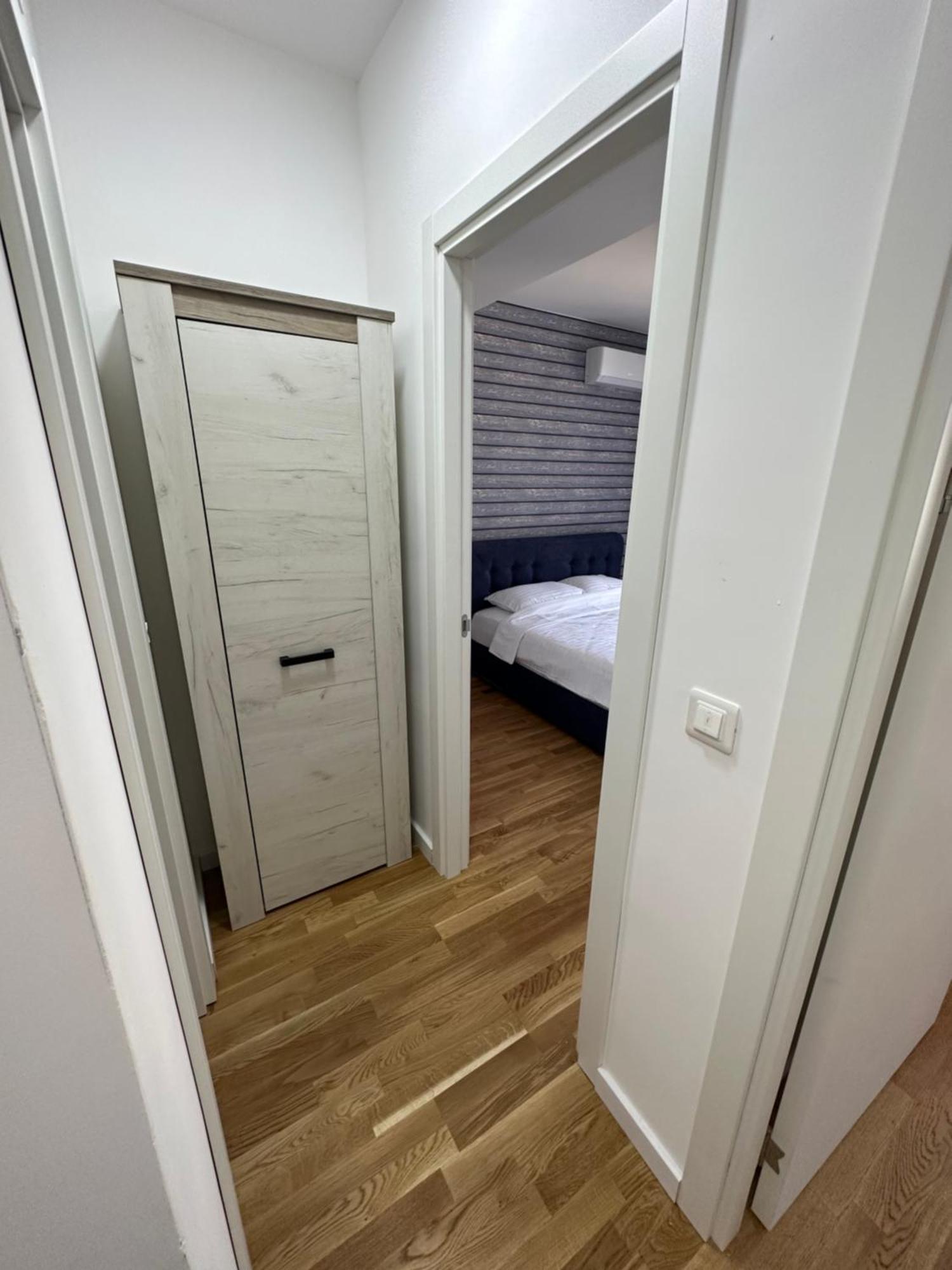 Appartamento Apartman Javi Bar Esterno foto